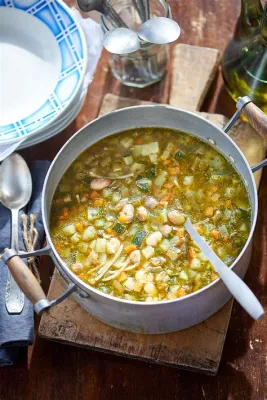  La Soupe au Pistou : Un Plat Régional Délicieux Qui Réchauffe le Coeur et l'Âme!