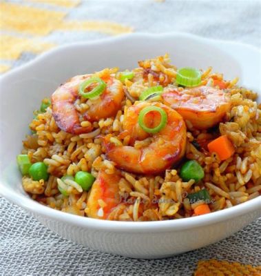  Le Riz aux Crevettes de Danzhou: Un Délice Savoureux et Fraîchement Préparé !