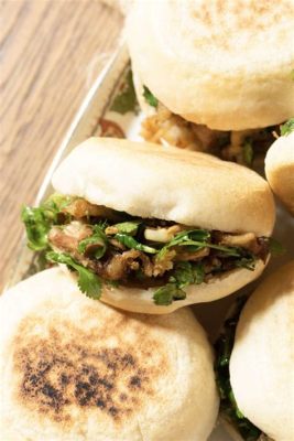  Le Rou Jia Mo, Une Explosion de Saveurs Savoureuses dans un Pain Croustillant!